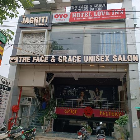 Hotel Love Inn Lucknow Bagian luar foto