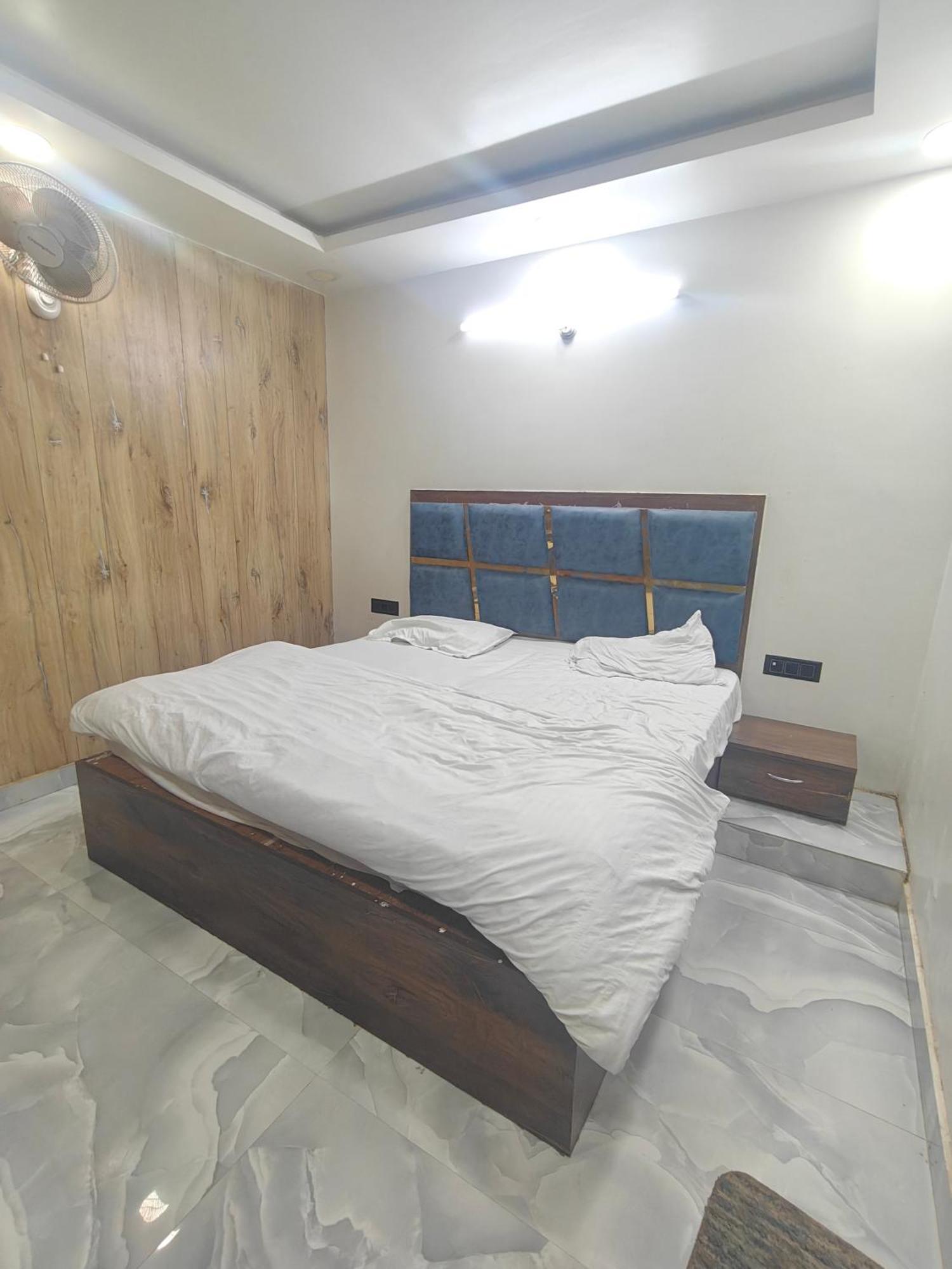Hotel Love Inn Lucknow Bagian luar foto